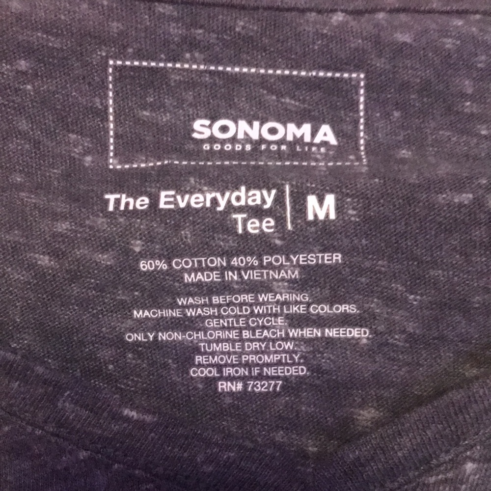 t-shirt - Picture 2 of 2